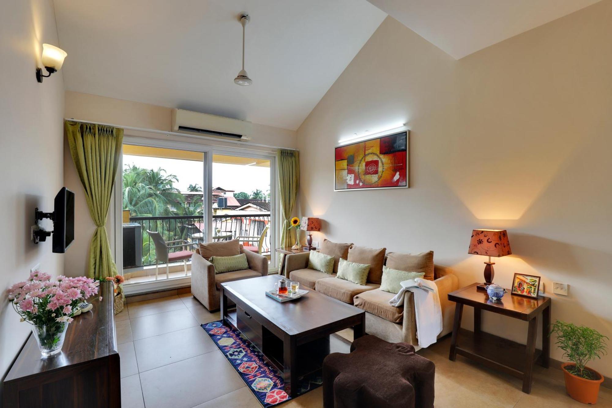 Veera Strand Park Serviced Apartments Near カラングート エクステリア 写真