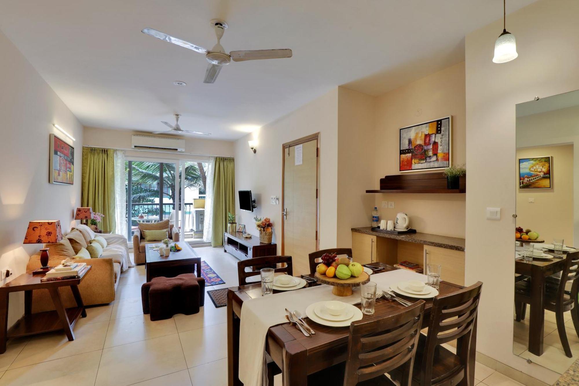 Veera Strand Park Serviced Apartments Near カラングート エクステリア 写真