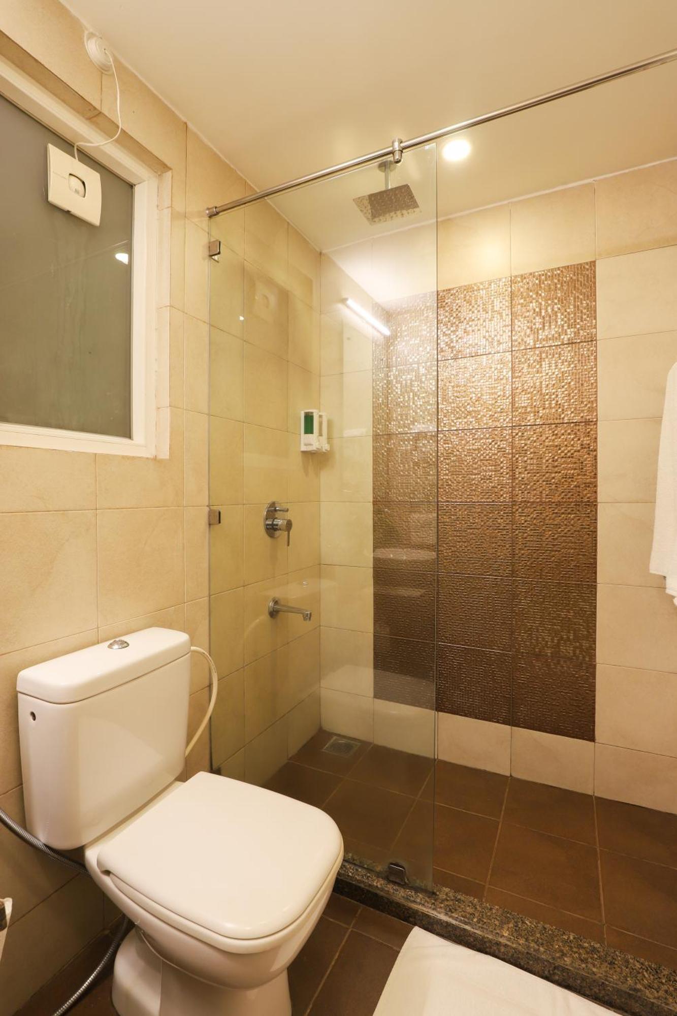 Veera Strand Park Serviced Apartments Near カラングート エクステリア 写真