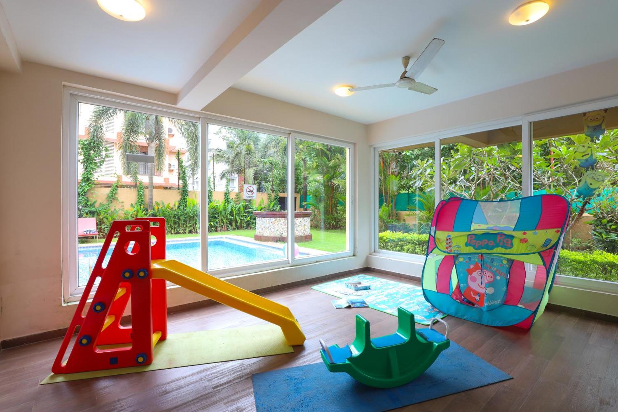 Veera Strand Park Serviced Apartments Near カラングート エクステリア 写真